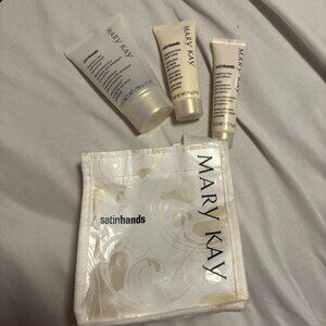 mary Kay satin hands set